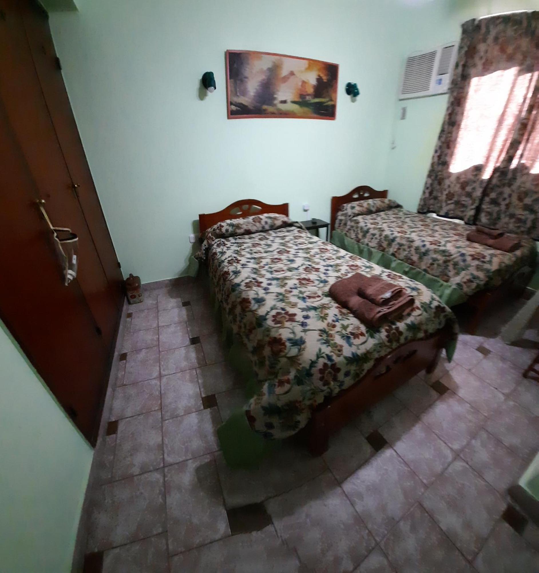 サンミゲルデトゥクマン La Rojarilla Bed & Breakfast エクステリア 写真